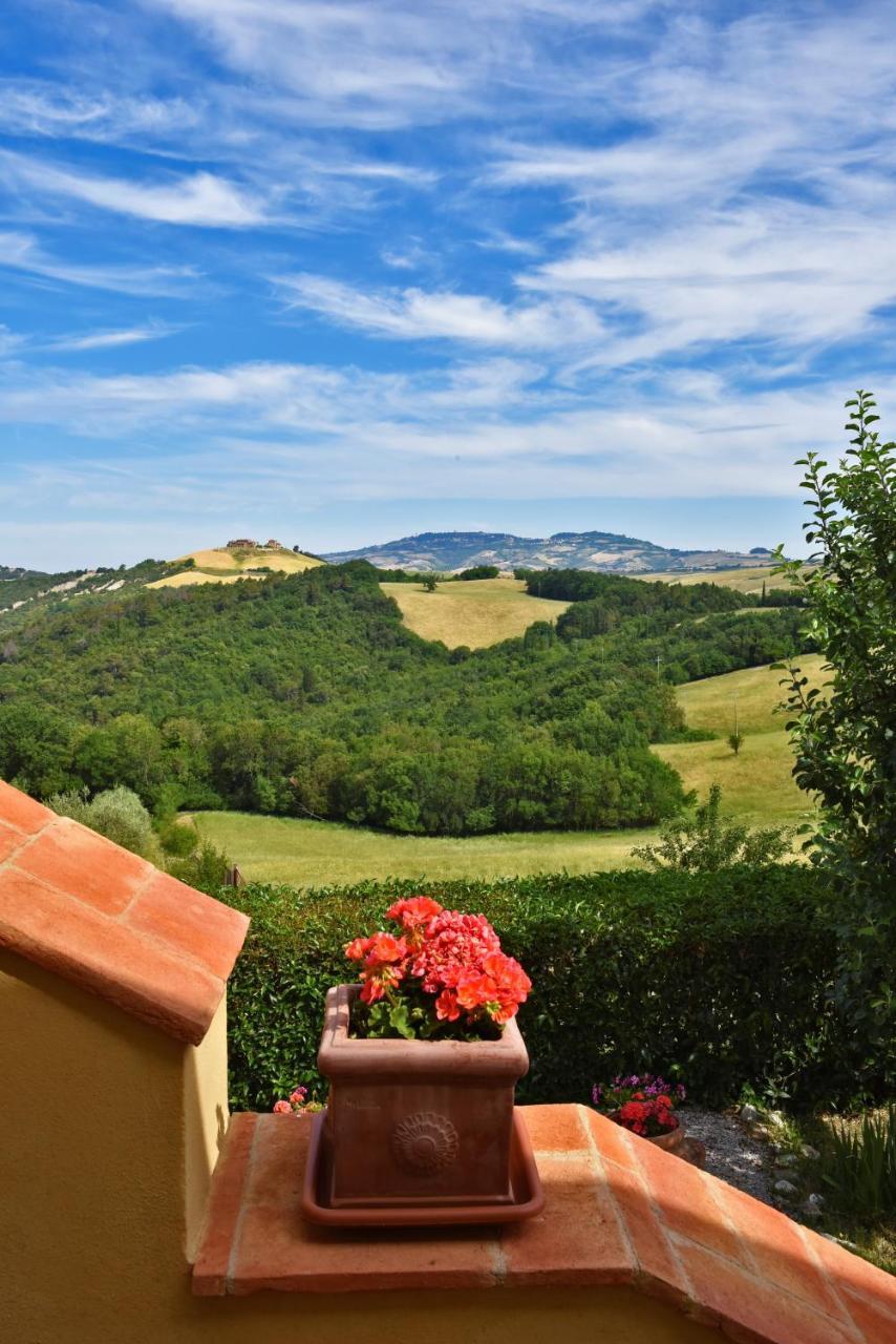 Villanovia Country House Volterra Dış mekan fotoğraf